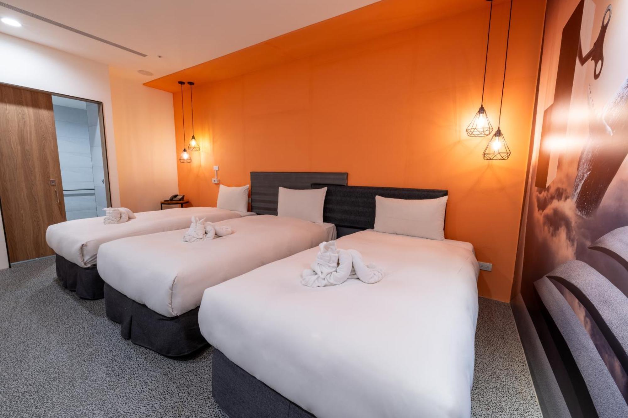 Ningcui Business Hotel Taizhong Zewnętrze zdjęcie