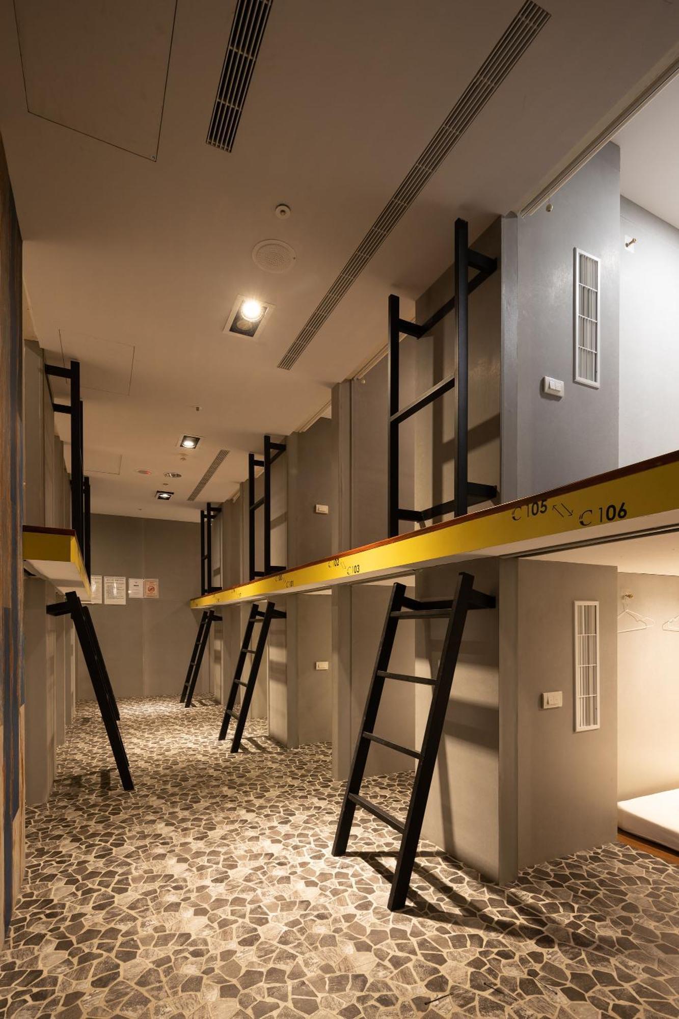 Ningcui Business Hotel Taizhong Zewnętrze zdjęcie